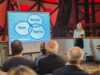 Julie Brekke fra Sortland Havn presenterer